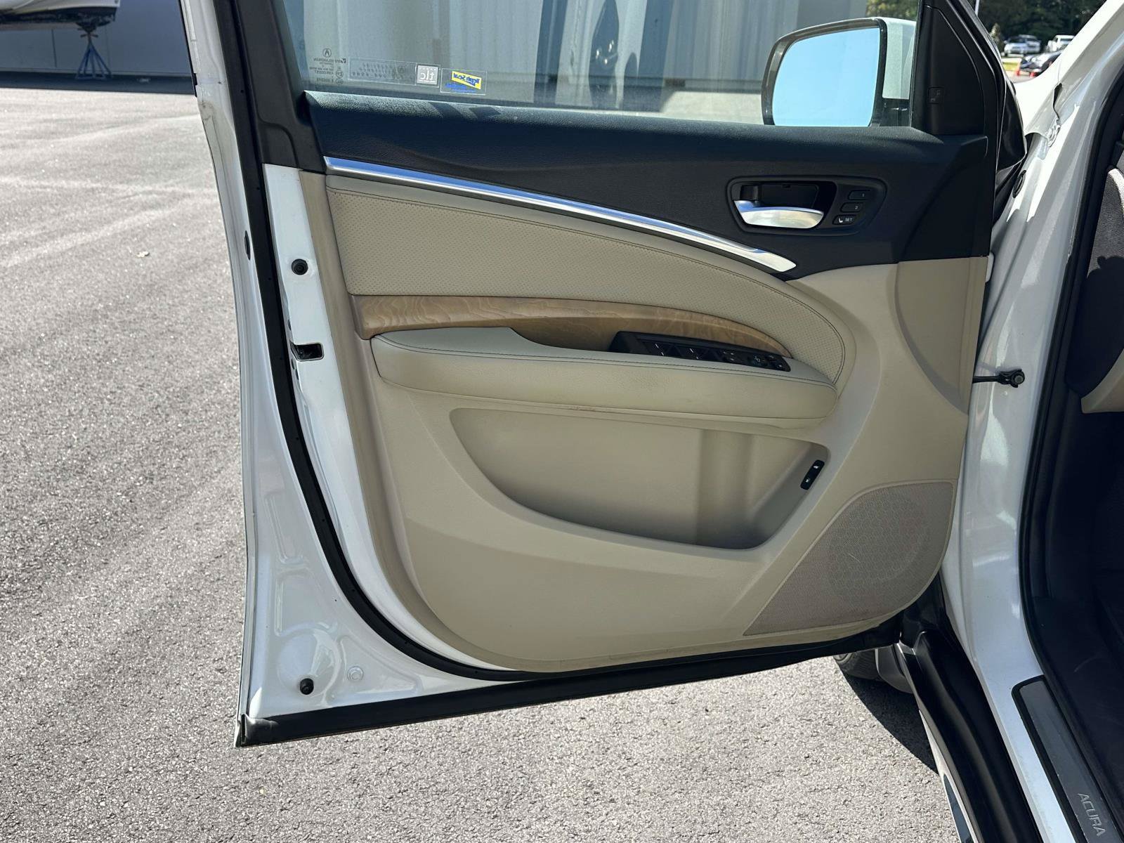Used 2020 Acura MDX w/ Technology Package FWD image 5