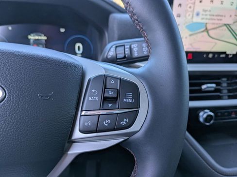 New 2026 Ford Explorer Active w/ Active Comfort Package image 31
