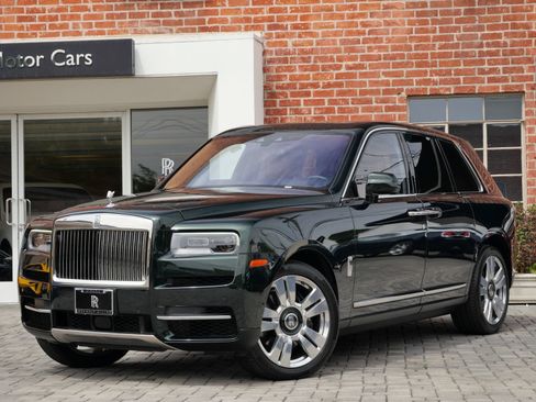 Certified 2019 Rolls-Royce Cullinan AWD/4WD image 1