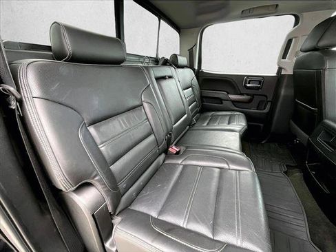 Used 2018 GMC Sierra 2500 Denali w/ Duramax Plus Package image 29