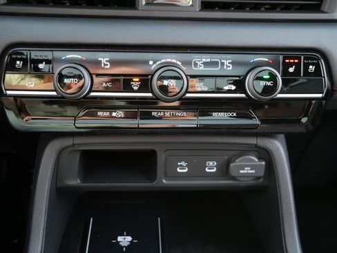 New 2026 Honda Pilot Black Edition image 19