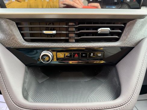 New 2026 Ford Explorer Platinum w/ LUX Leather Package image 23