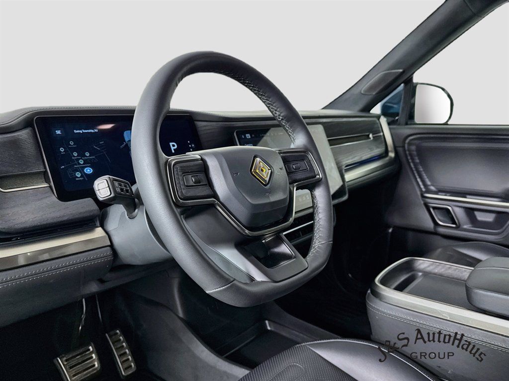 Used 2024 Rivian R1S Adventure Dual AWD/4WD image 9