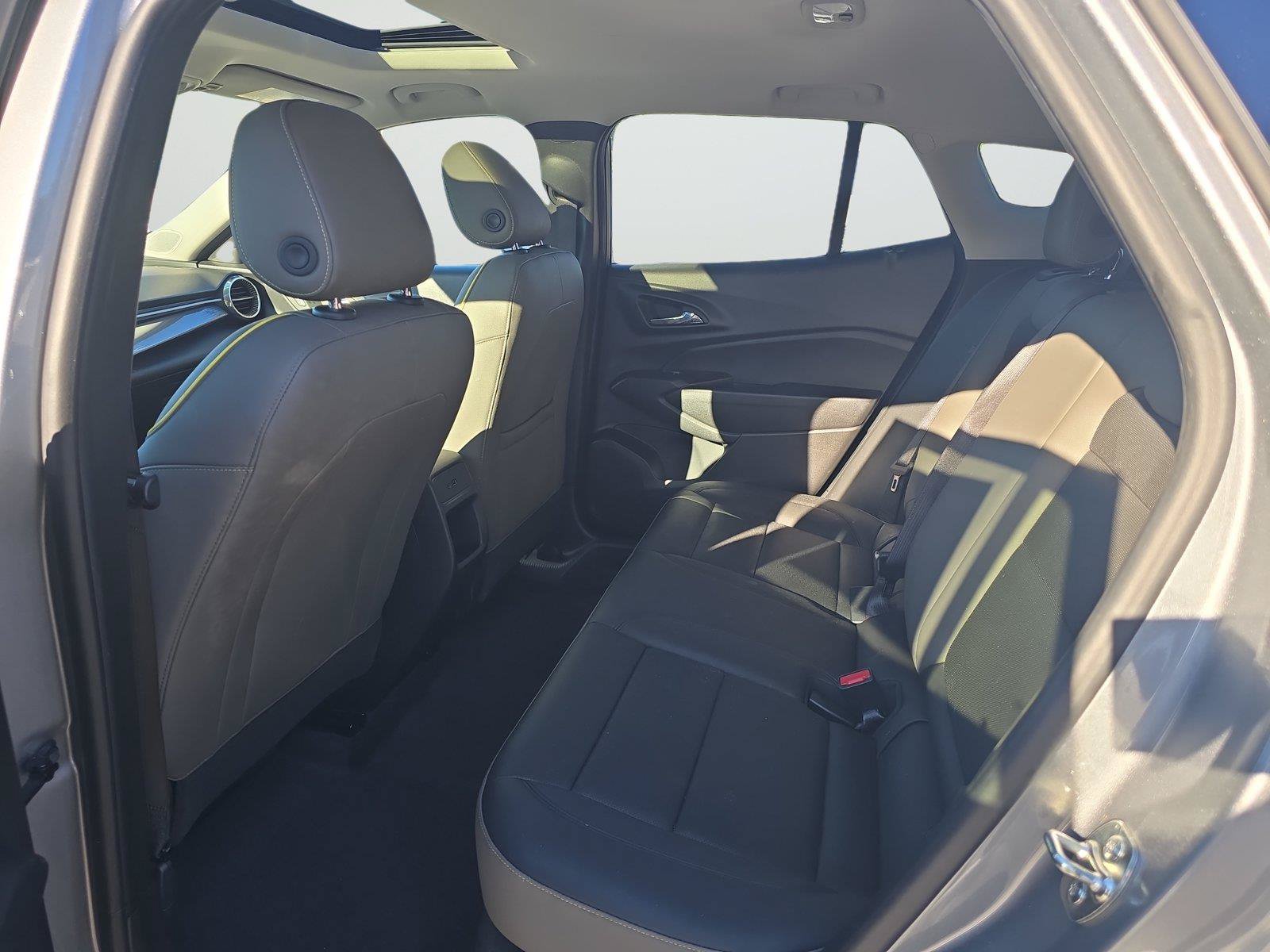 Used 2026 Chevrolet Trax ACTIV w/ Sunroof Package FWD image 19