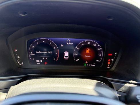 Used 2025 Honda Accord SE image 11