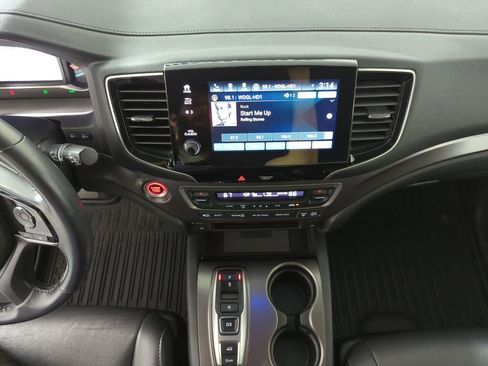 Certified 2022 Honda Pilot Special Edition image 15