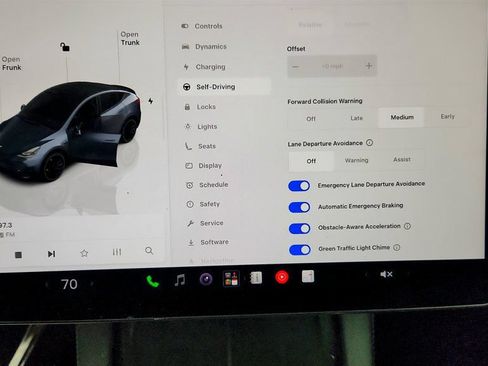 Used 2023 Tesla Model Y Long Range AWD/4WD image 21