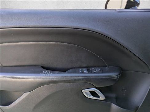 Used 2015 Dodge Challenger SXT Plus image 11