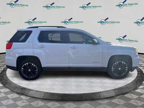 Used 2017 GMC Terrain SLT w/ Open Road Package image 4