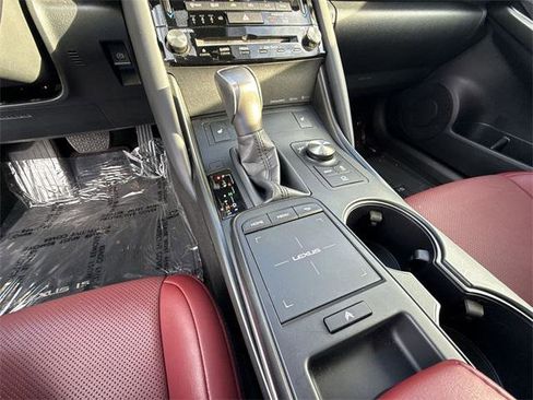 Certified 2024 Lexus IS 350 F Sport image 21