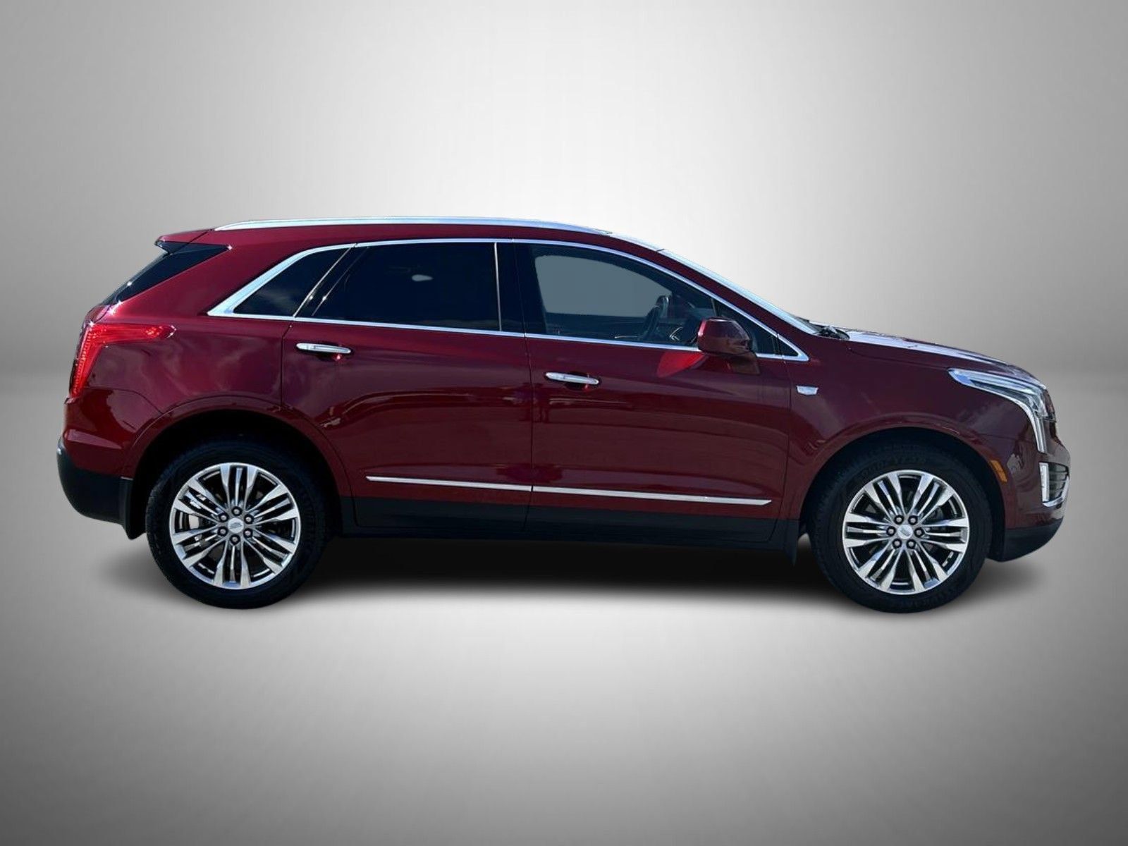Used 2017 Cadillac XT5 Premium Luxury AWD/4WD image 4