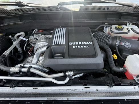 Used 2024 GMC Sierra 1500 Denali RWD image 35