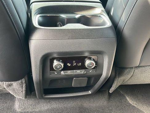 New 2027 GMC Acadia Elevation w/ Black Edition FWD image 18