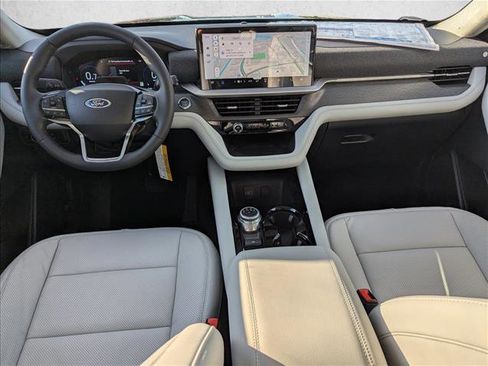New 2026 Ford Explorer Platinum w/ LUX Leather Package image 16