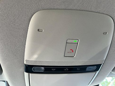 Certified 2023 Nissan Ariya FWD image 20