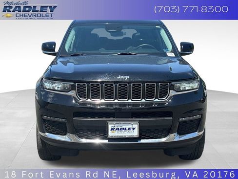 Used 2021 Jeep Grand Cherokee L Limited AWD/4WD image 9