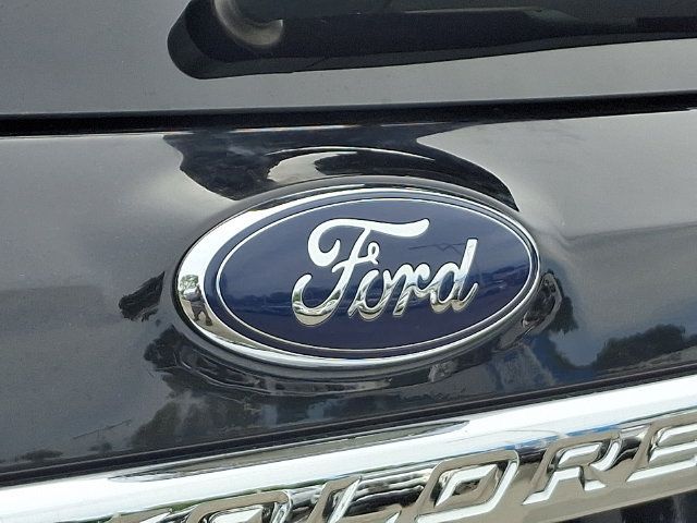 Used 2019 Ford Explorer XLT w/ Equipment Group 202A AWD/4WD image 33