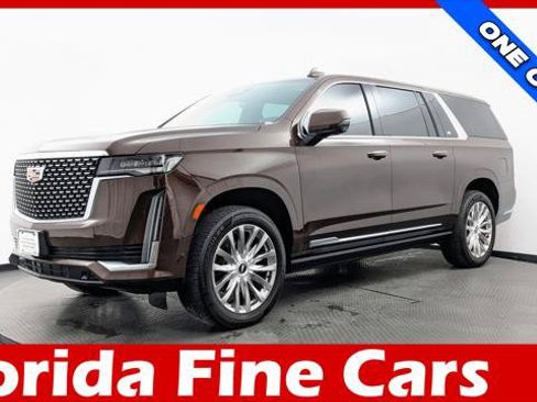 Used 2023 Cadillac Escalade ESV Premium Luxury w/ Performance Package AWD/4WD image 1