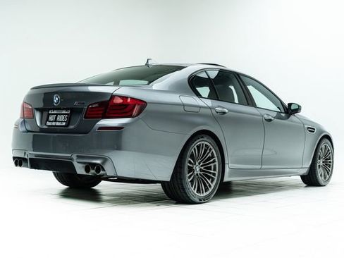 Used 2013 BMW M5 RWD image 11