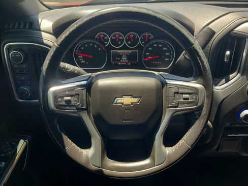 Used 2021 Chevrolet Silverado 1500 LT AWD/4WD image 17