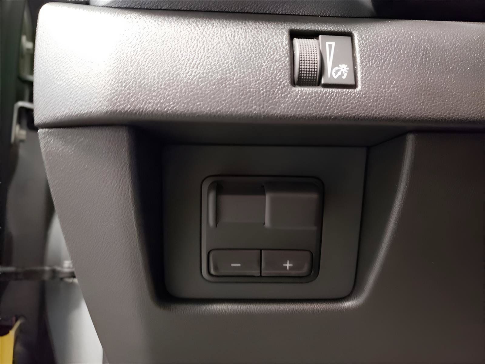 New 2025 GMC Canyon Elevation w/ Convenience Package AWD/4WD image 21