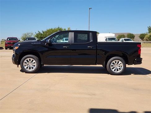 New 2026 Chevrolet Silverado 1500 Custom image 4