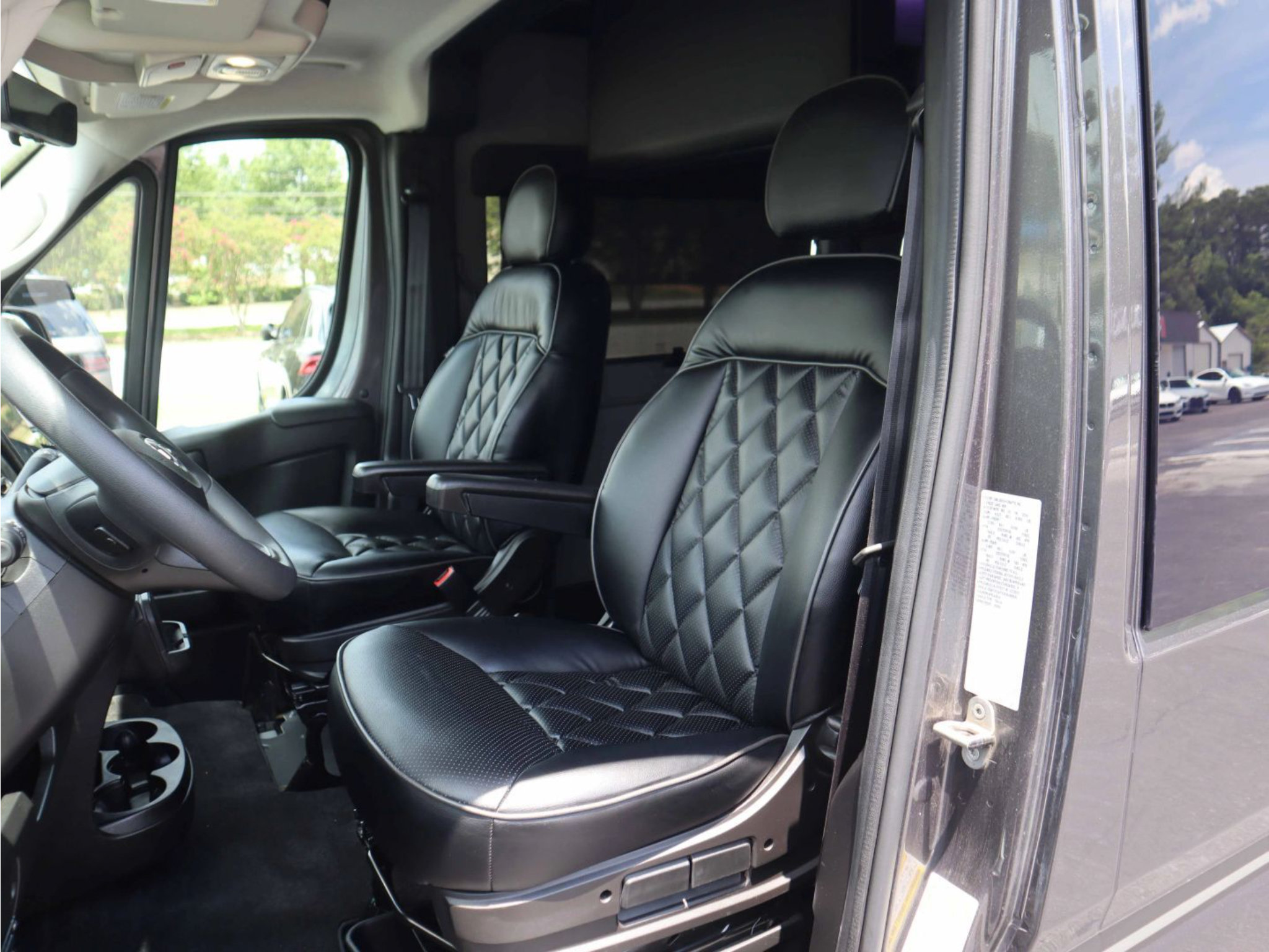 Used 2023 RAM ProMaster 2500 w/ Premium Convenience Group (B) FWD image 15
