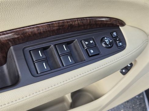 Used 2017 Acura MDX SH-AWD w/ Technology Package image 11