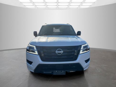Used 2022 Nissan Armada SL w/ Midnight Edition Package image 2