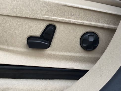 Used 2021 Alfa Romeo Stelvio Ti w/ Premium Package image 17