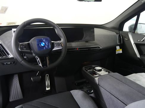 Used 2026 BMW iX xDrive45 w/ M Sport Package image 19