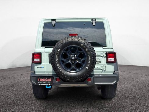 Used 2023 Jeep Wrangler Unlimited w/ Sun & Screen Package AWD/4WD image 6
