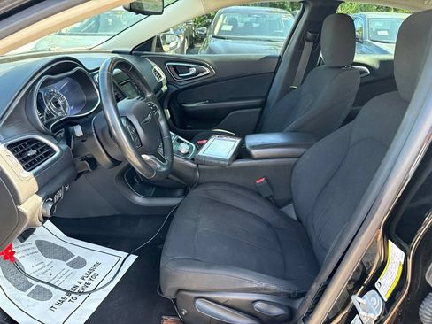 Used 2017 Chrysler 200 LX FWD image 8