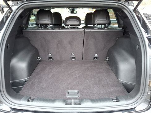 Certified 2023 Jeep Compass Limited image 28