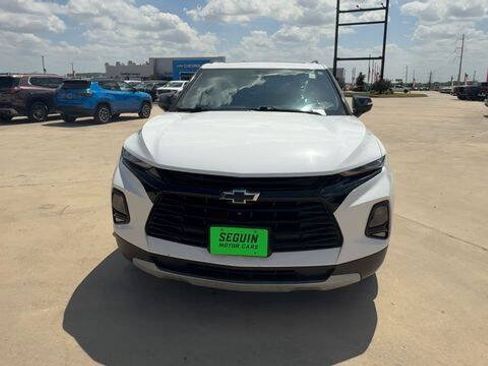 Used 2022 Chevrolet Blazer LT w/ Redline Edition FWD image 3