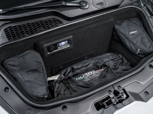 Used 2022 Lamborghini Huracan EVO RWD image 49