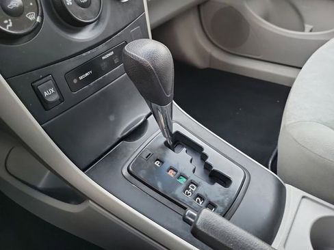 Used 2009 Toyota Corolla LE image 30