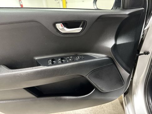 Used 2019 Kia Rio S FWD image 20