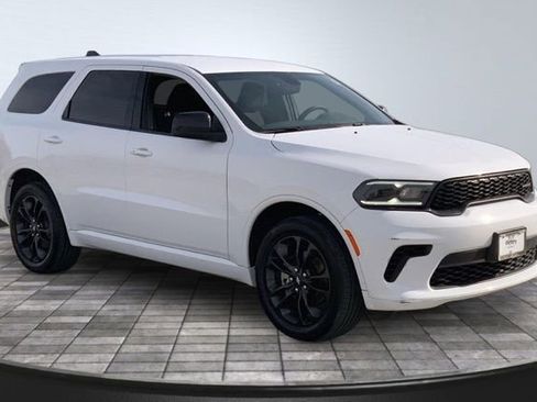 Used 2025 Dodge Durango GT image 2