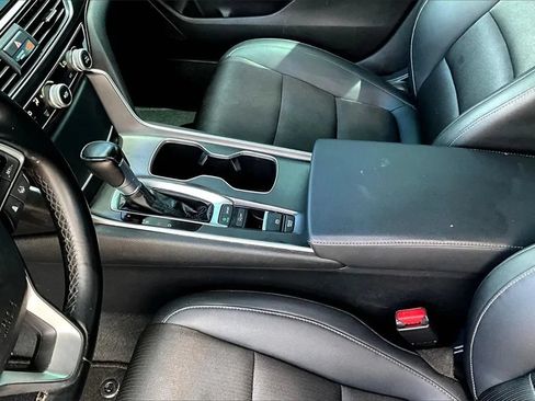 Used 2022 Honda Accord Sport image 16
