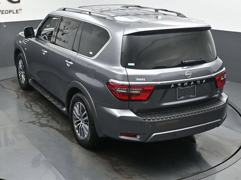 Used 2022 Nissan Armada SL w/ Captain's Chairs Package AWD/4WD image 44