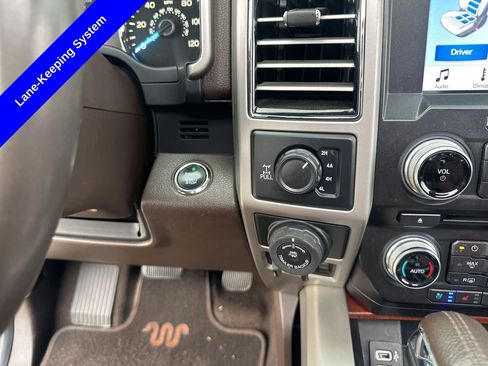 Used 2018 Ford F150 King Ranch w/ Equipment Group 601A Luxury AWD/4WD image 36