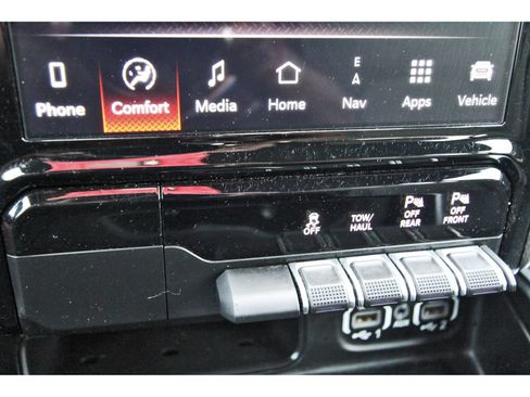Used 2024 RAM 1500 Lone Star RWD image 28
