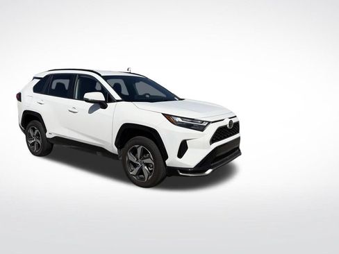 Used 2025 Toyota RAV4 SE AWD/4WD image 7
