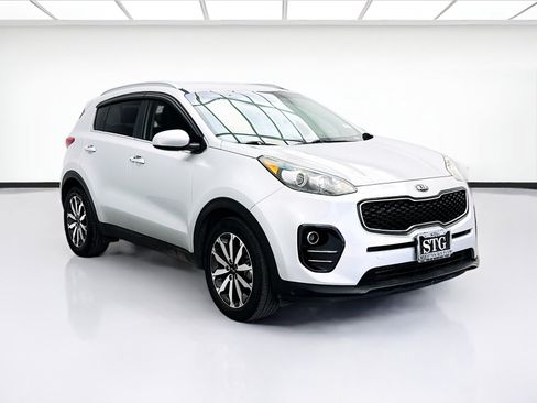 Used 2017 Kia Sportage EX FWD image 3