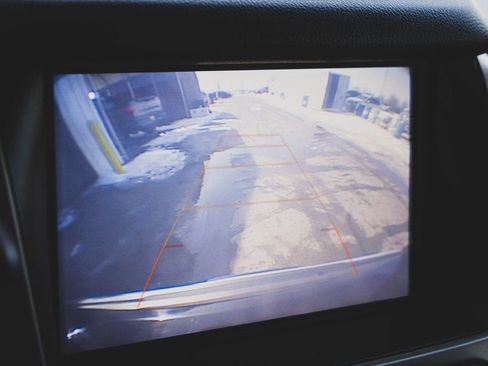 Used 2019 GMC Yukon Denali w/ Denali Ultimate Package image 22