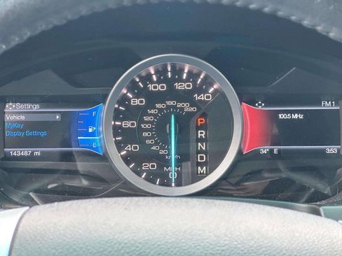 Used 2015 Ford Explorer Limited image 20