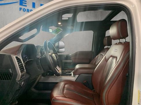 Used 2022 Ford F350 Platinum image 13