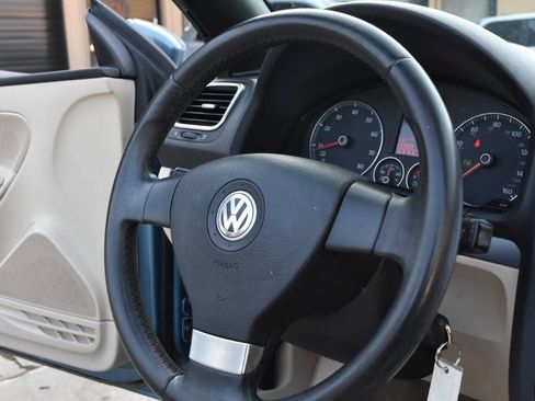 Used 2009 Volkswagen Eos Komfort image 37