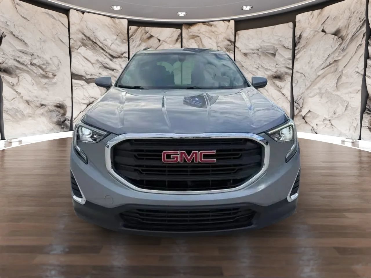 Used 2018 GMC Terrain SLE w/ Driver Convenience Package AWD/4WD image 2